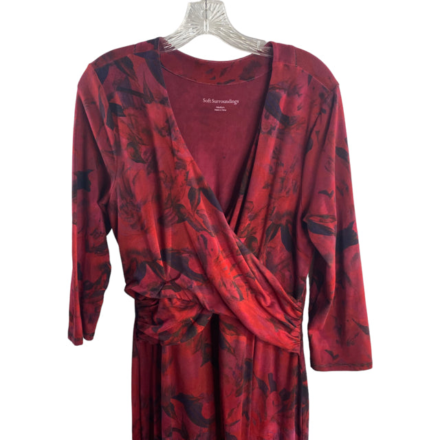 SOFT SURROUNDINGS Size MEDIUM Red/Black Floral 3/4 Sleeve Rayon DRESS