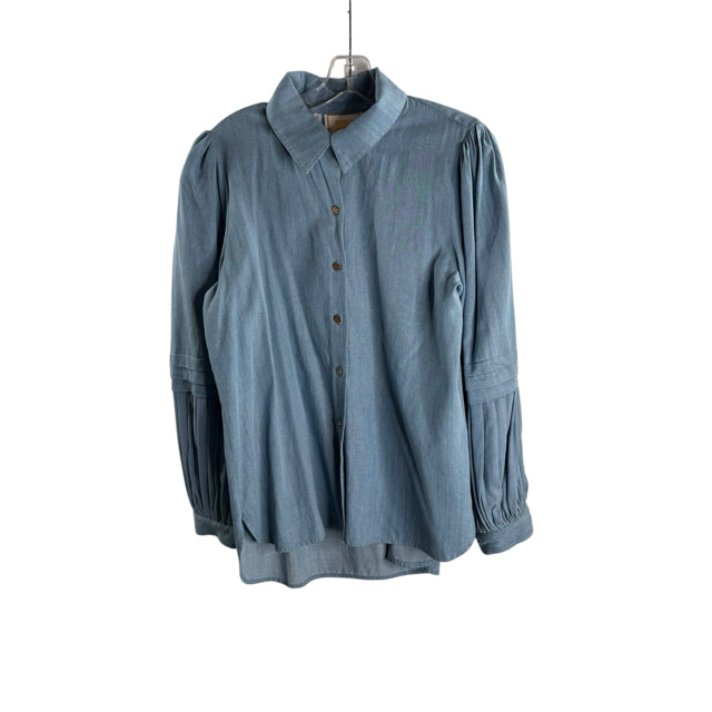 EMILY MCCARTHY Size MEDIUM Light Blue Long Sleeve Button Front BLOUSE
