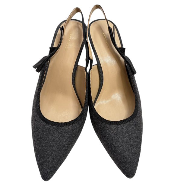 ANN T Size 9 1/2 Gray Sling Flannel NWT SHOE