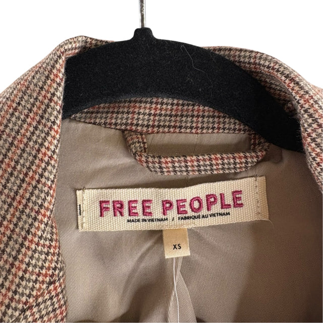 FREE PEOPLE Size X-SMALL Brown Plaid NWT BLAZ / JKT