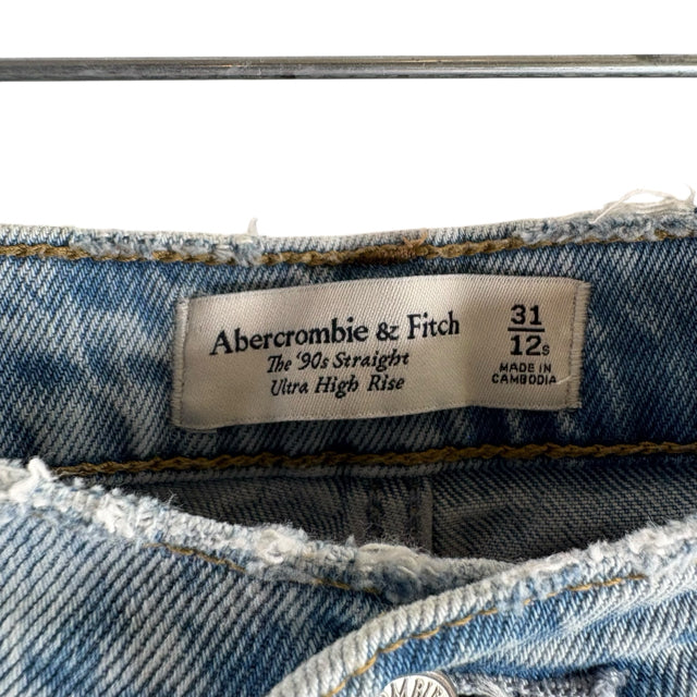 ABERCROMBIE & FITCH Size 31 Light Blue Denim JEANS