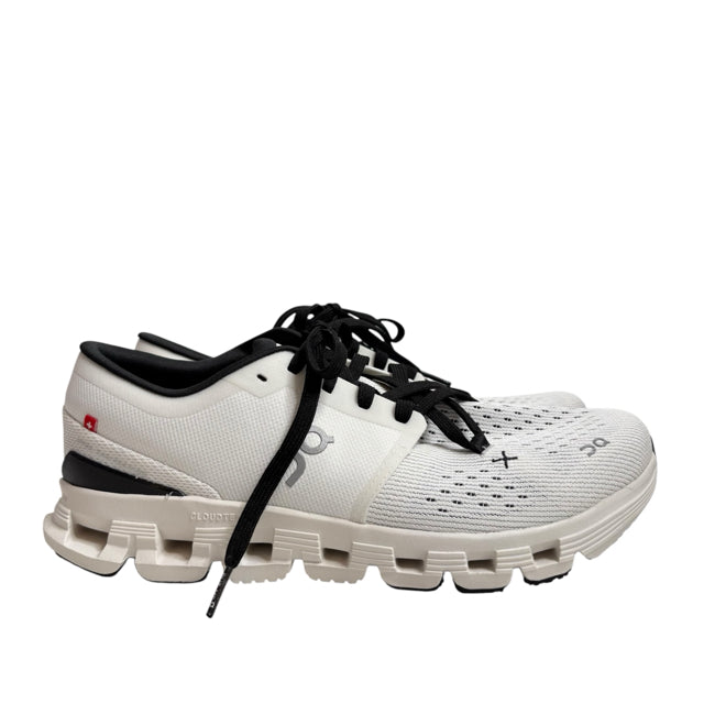 ON CLOUD Size 9 1/2 White/Black Athletic SHOE