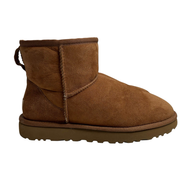 UGG Size 8 Brown BOOT