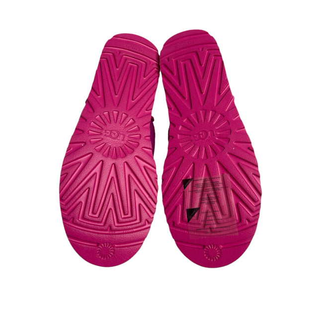 UGG Size 11 Hot Pink Ankle Shearling NWOT SHOE