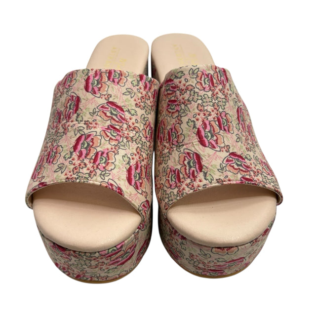 MATISSE Size 10 Cream/Pink Wedge Heel Floral NWOT SHOE