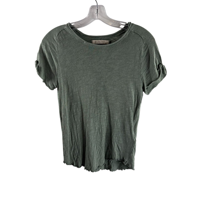 WE THE FREE Size MED Green SS Tee TOP