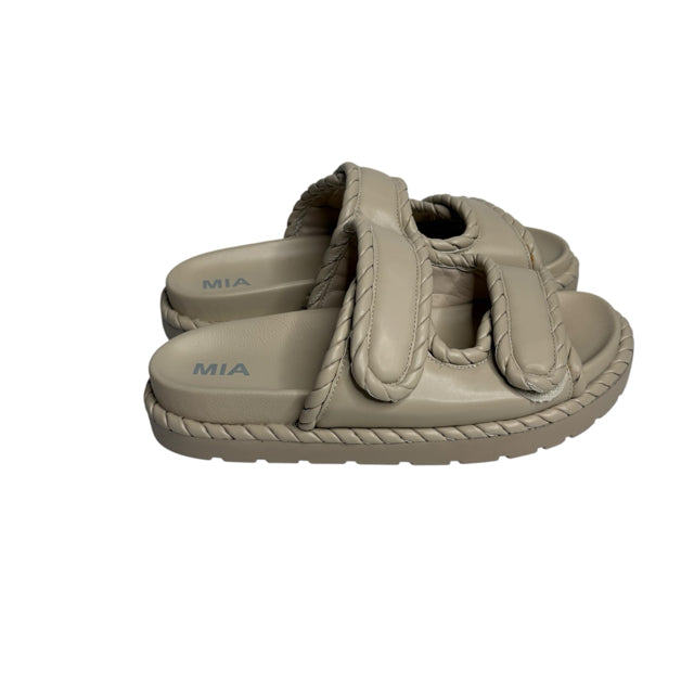 MIA Size 10 Beige Sandal Faux Leather NWOT SHOE