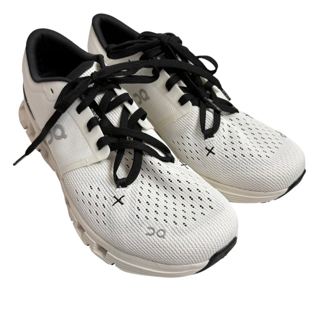 ON CLOUD Size 9 1/2 White/Black Athletic SHOE