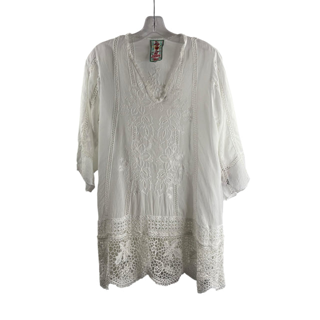JOHNNY WAS Size SMALL White Eyelet 3/4 Sleeve Tunic Length Cupra Rayon TOP