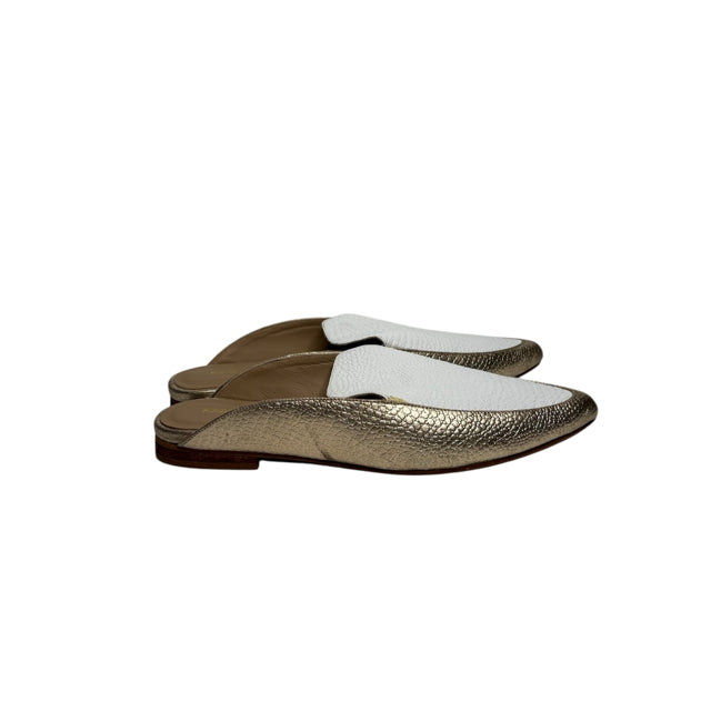 KAANAS Size 9 Gold/White Slide Faux Leather SHOE