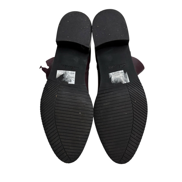 CLARKS Size 9 Maroon Ankle BOOT