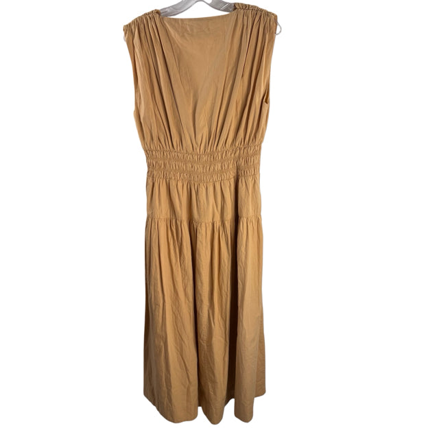 NAVY BLEU Size MED Tan Sleeveless DRESS