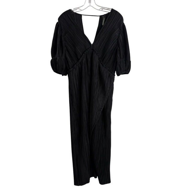 ANTHROPOLOGIE Size MEDIUM Black Pleats 3/4 Sleeve Polyester NWT DRESS