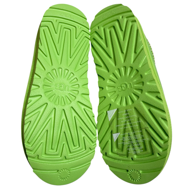 UGG Size 8 Lime NWT SHOE