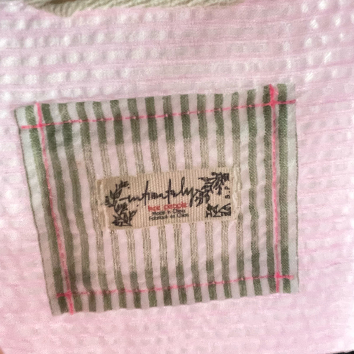 INTIMATELY FREE PEOPLE Size SMALL Pink/White Stripe Seersucker NIGHTSHRT