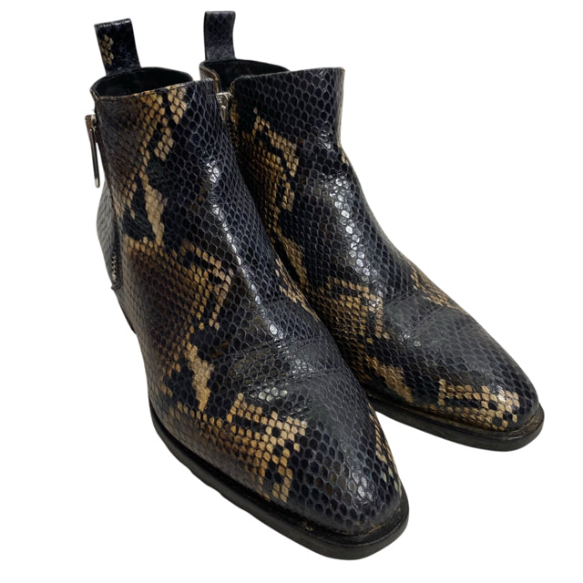 AQUATALIA Size 6 Gray/Brown Ankle Snake Look BOOT