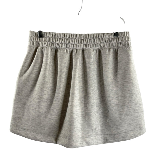 YOGALICIOUS Size LARGE Gray Sweatshirt SKORT