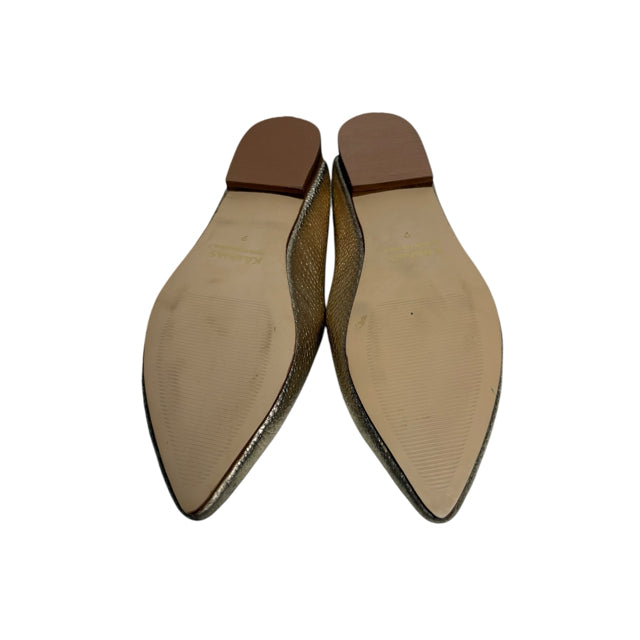 KAANAS Size 9 Gold/White Slide Faux Leather SHOE