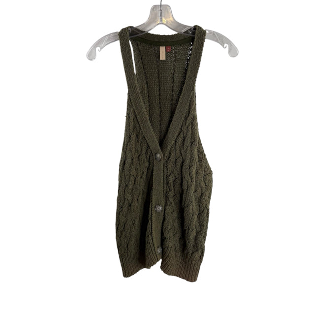 PILCRO Size X-LARGE Olive Cable VEST