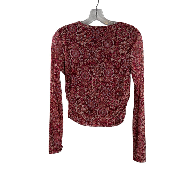 ACTIVE USA Size MEDIUM Burgundy/Pink Geometric Long Sleeve Mesh TOP