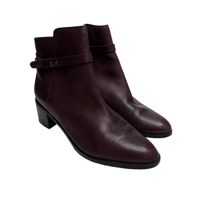 CLARKS Size 9 Maroon Ankle BOOT