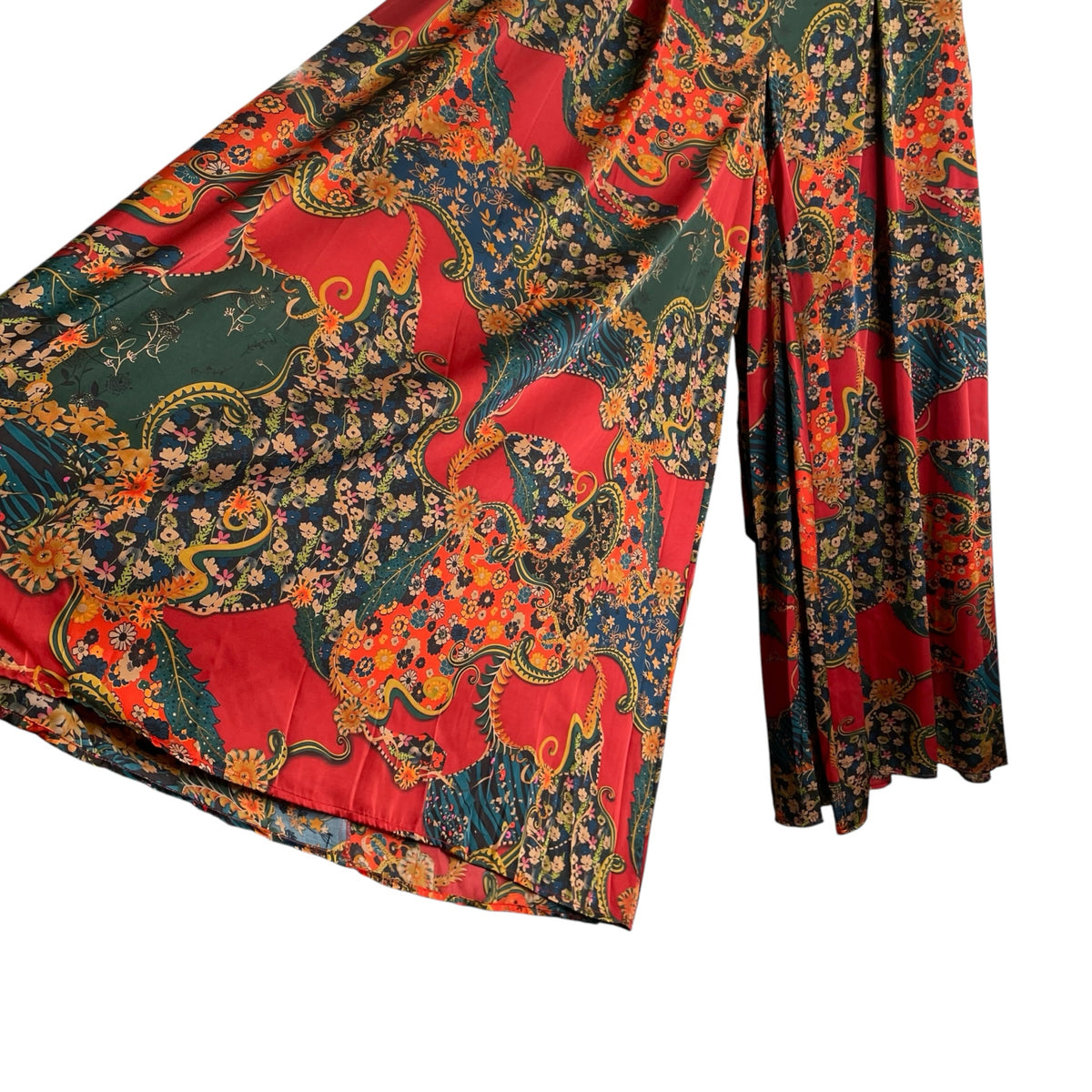 GRACIA Size MED Red/Multi Print Wide Leg NWT PANTS
