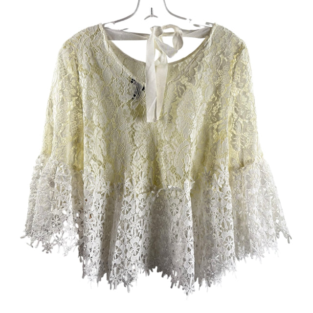 AQUA Size MEDIUM White Lace 3/4 Sleeve TOP