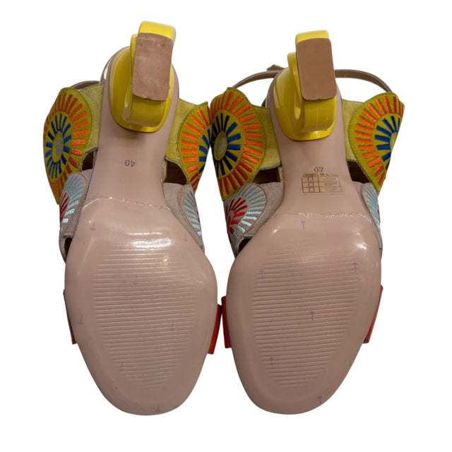 VINCI Size 40 Yellow/Multi Heel Detail Embroidered NWOT SHOE