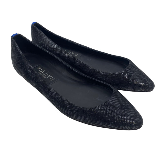 VIAJIYU Size 37 Black/Blue Flats Metallic Leather NWOT SHOE